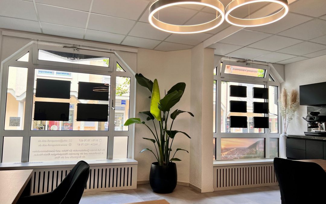 Heizkörperverkleidung Geschäftsraum-1